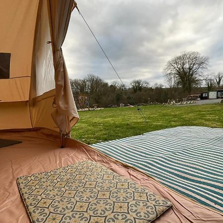 1 Glamping Tent With Kitchen & Electric On Small Family Campsite, No Bedding Supplied ناربيرث المظهر الخارجي الصورة